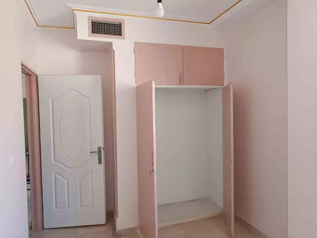 رهن آپارتمان مسکونی 61 متری - تصویر 2