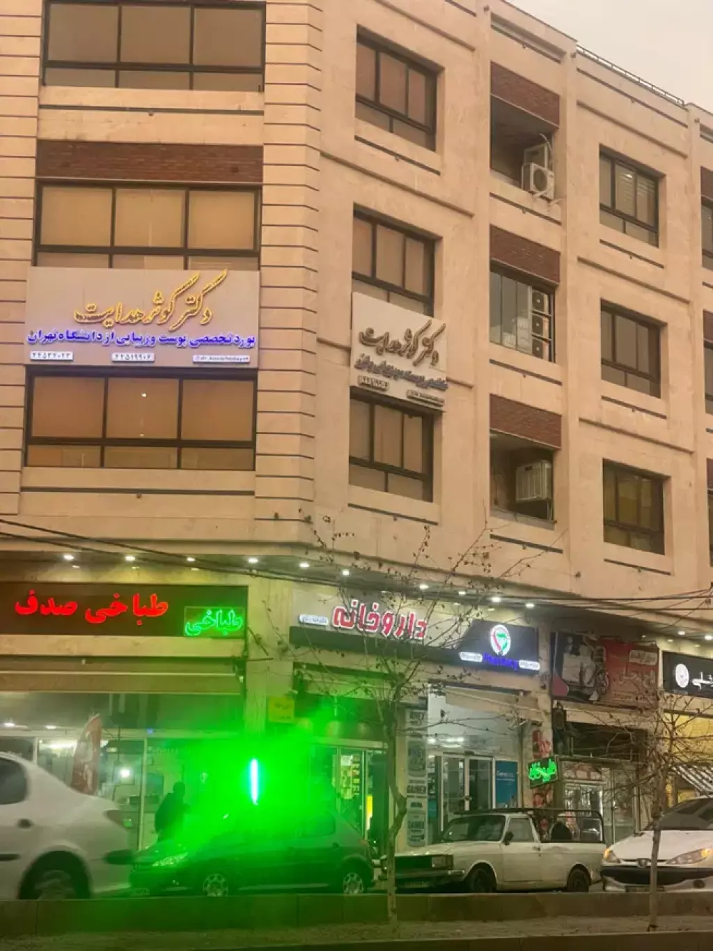 135 متر خوش نقشه پر نور اداری