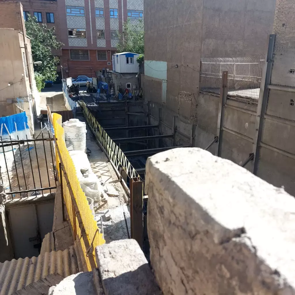 ملک کلنگی 100متر پامنار امین دربار - تصویر 2