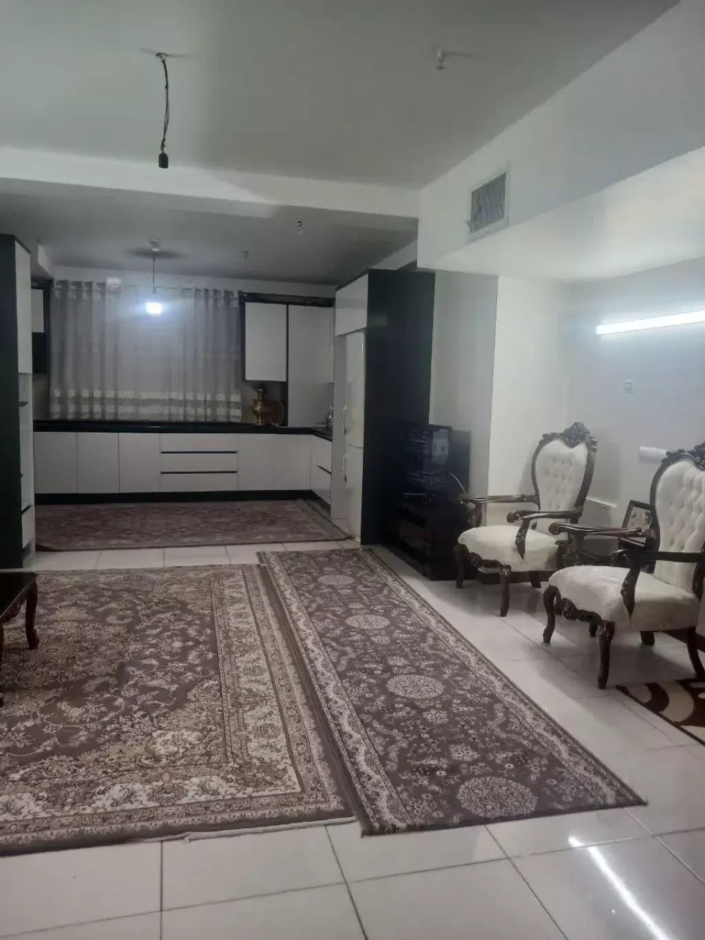 فروش واحد 79 متری