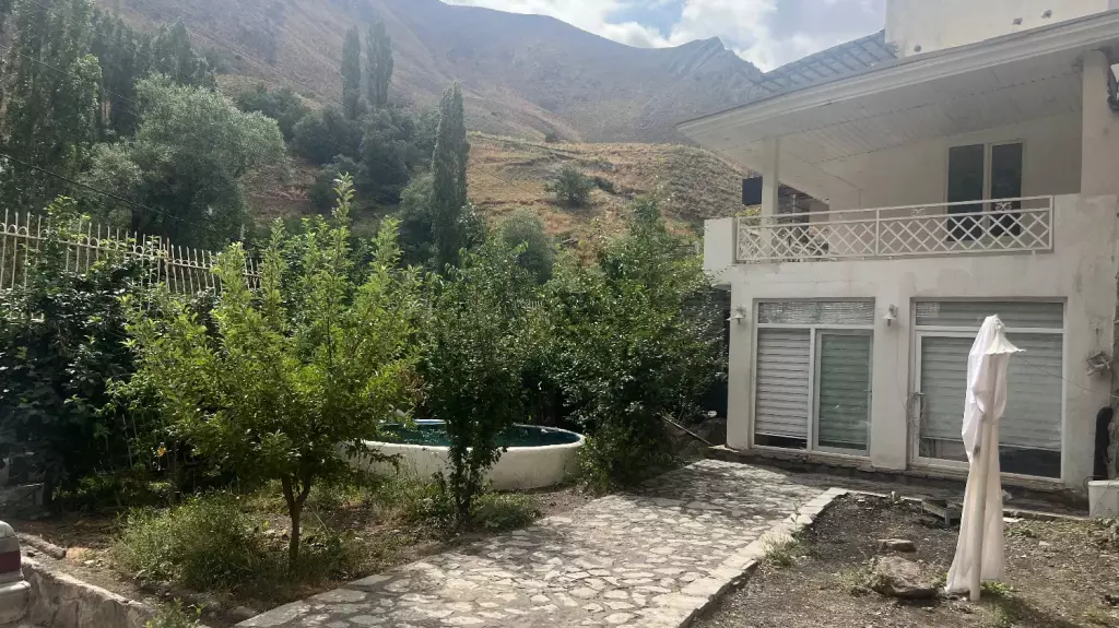 باغ لب رودخانه هوا خنک نزدیک تهران - تصویر 4