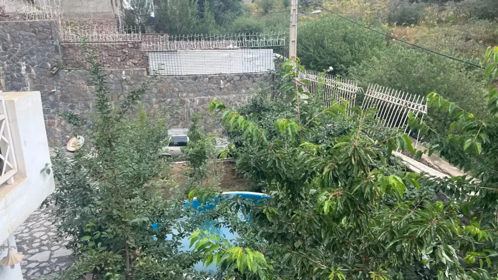 باغ لب رودخانه هوا خنک نزدیک تهران - تصویر 6