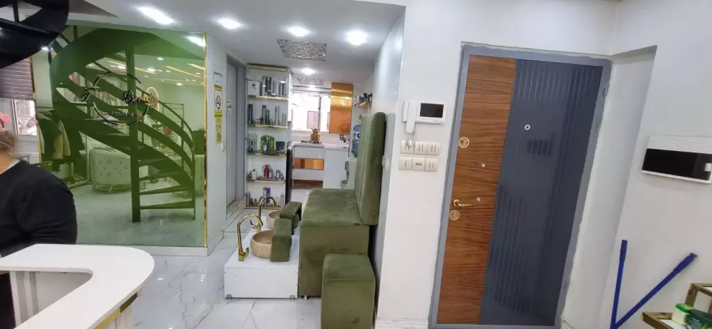 ملک اداری تجاری 67+35متر دوبلکس بهترین لوکیشن - تصویر 9
