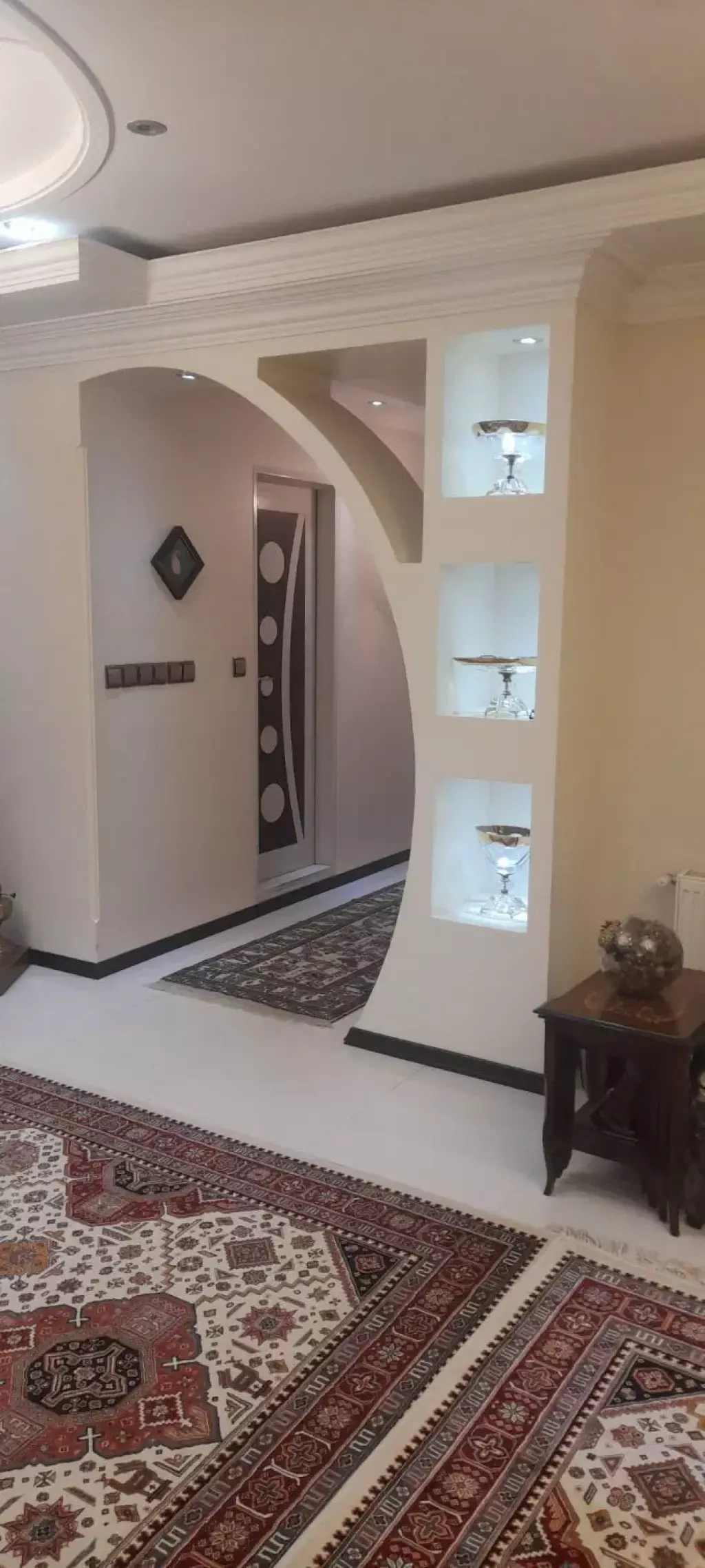 فروش آپارتمان 91 بسیارخوش نقشه و بدون خرج