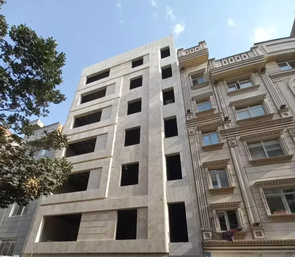 اپارتمان 144 متری تک واحدی با 2 پارکینگ سندی - تصویر 2