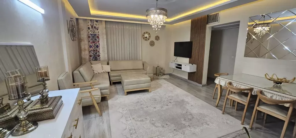 فروش آپارتمان 73 متر دو خواب بازسازی شده