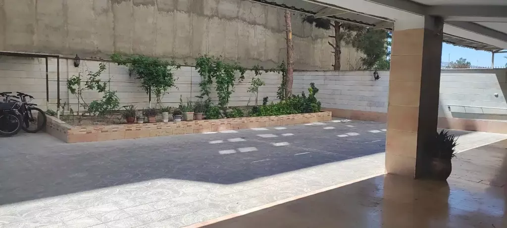 74 متری دو خواب،نورگیر عالی - تصویر 7