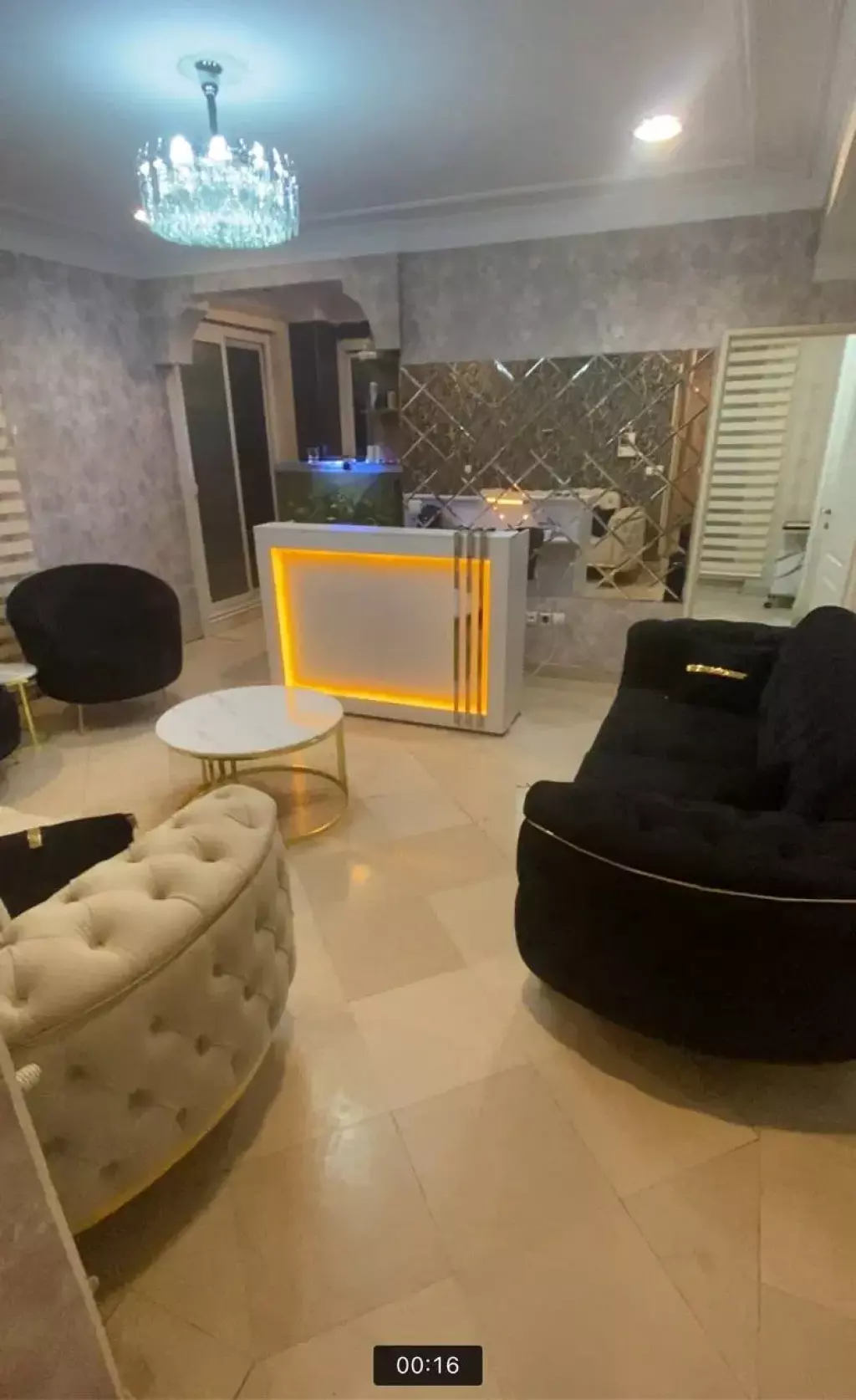 65 متر سند اداری جنب پاساژ کوروش