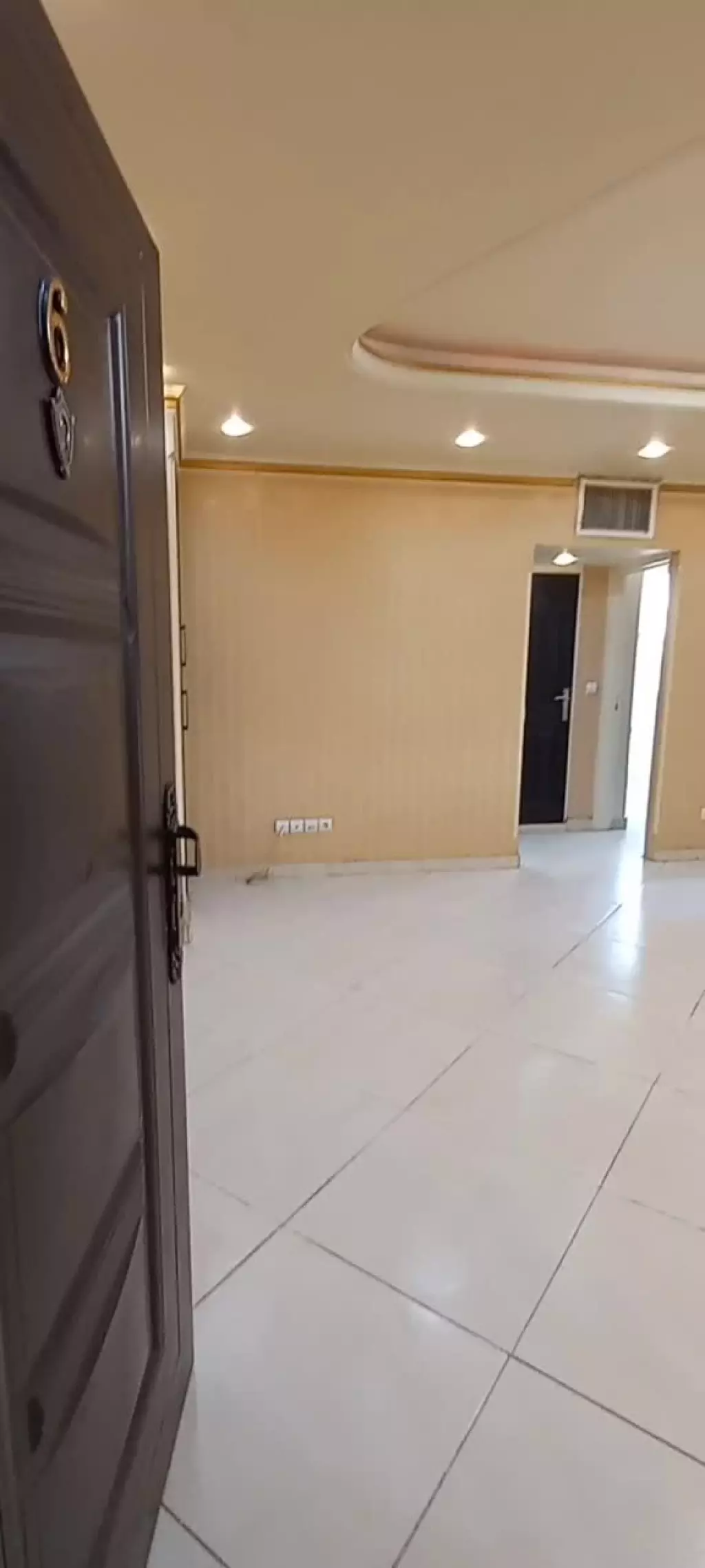 62متر 2خواب پارکینگ دار
