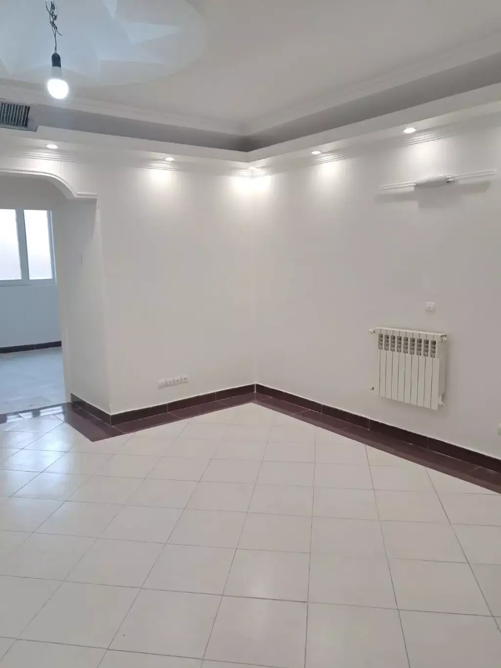 تکواحدی طبقه اول 72 متر شیک و2خواب