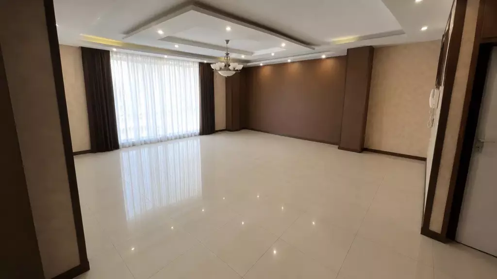 131 متر خوش‌نقشه