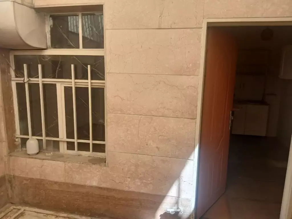 دربستی کلنگی، 40 متر - تصویر 6