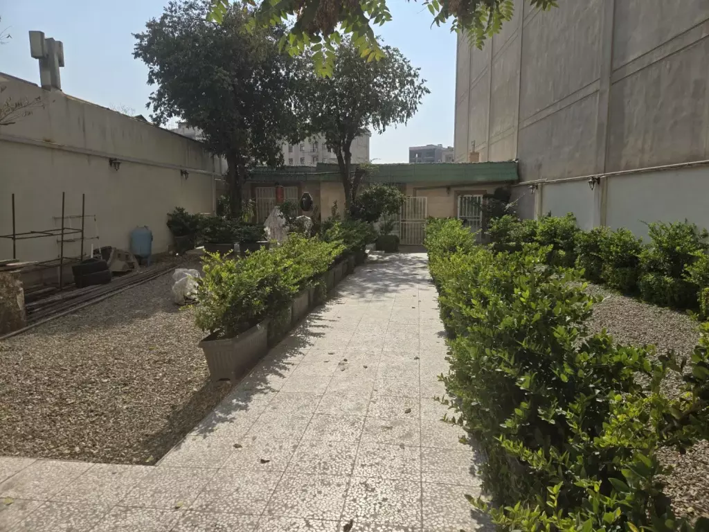 500 متر ویلایی بر خیابان خدامی - تصویر 3