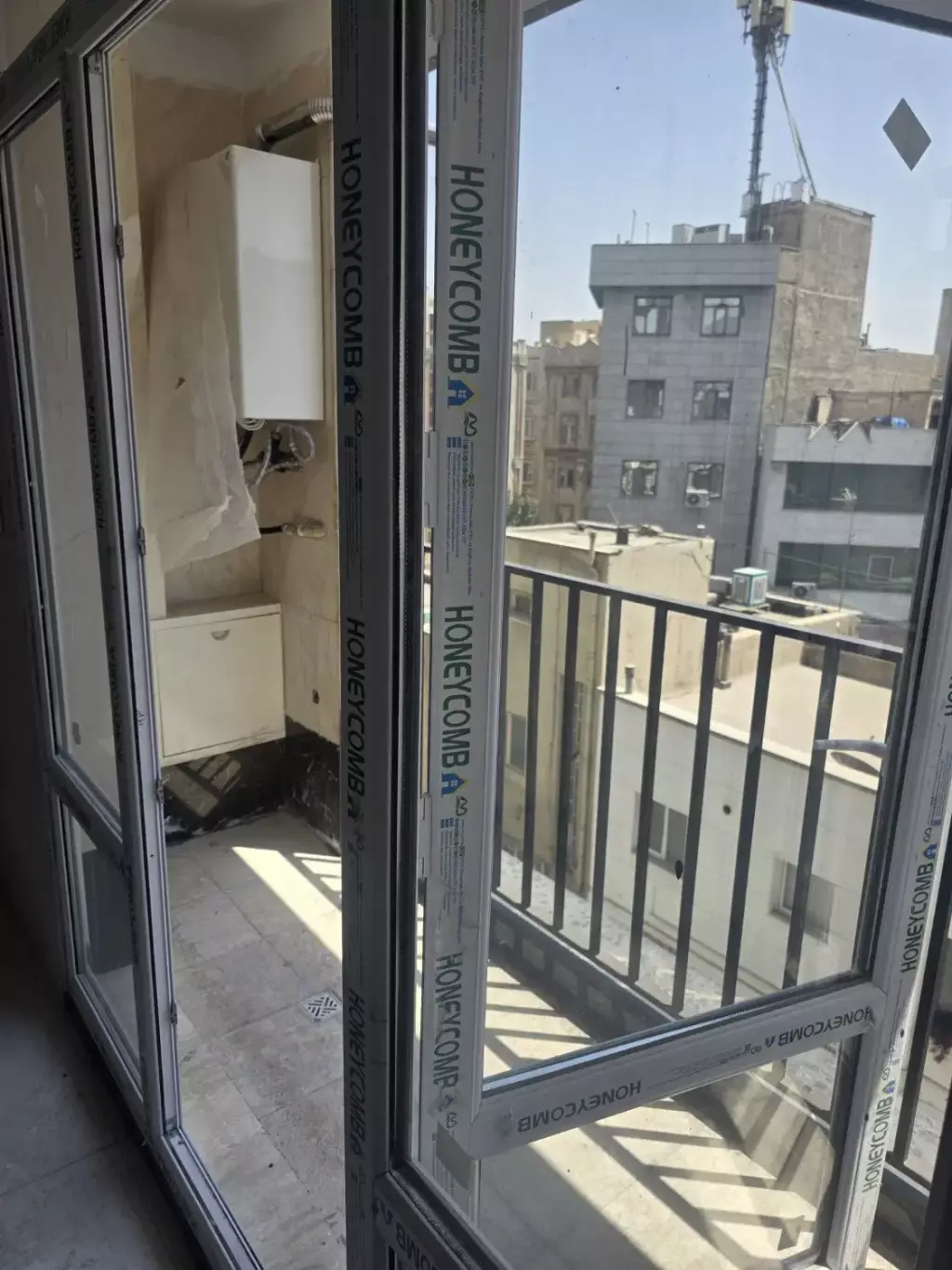 85 متری فول چهارصد دستگاه - تصویر 9