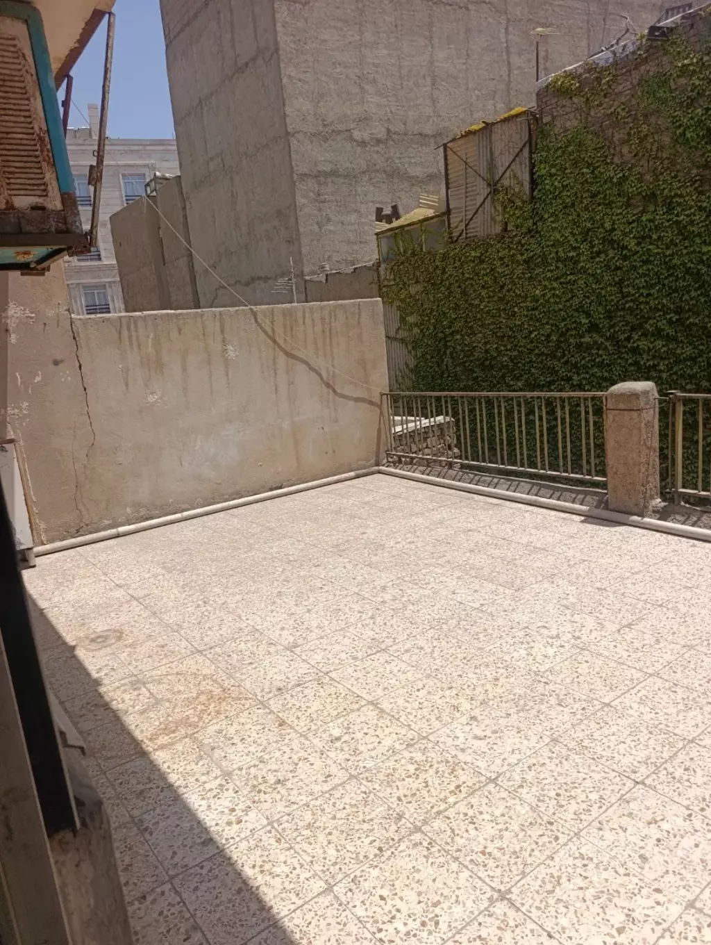 60متری   املاک پارسیان  میدان پژوتن - تصویر 4