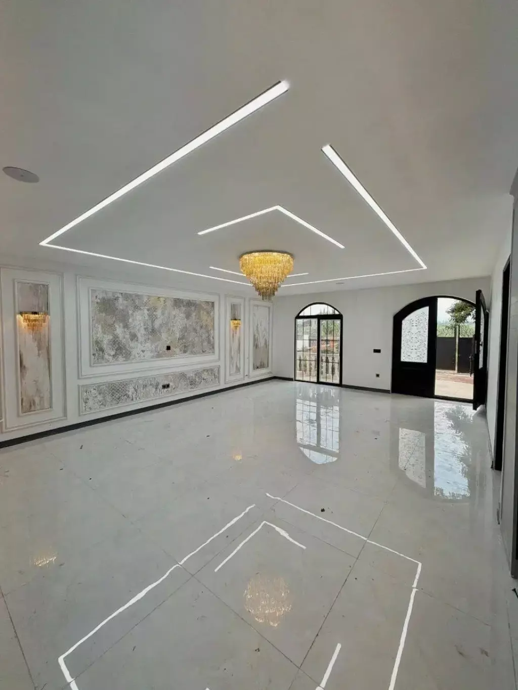 عمارت سفید شمال سنددار با 4 تومن پیش کلید تحویل - تصویر 2