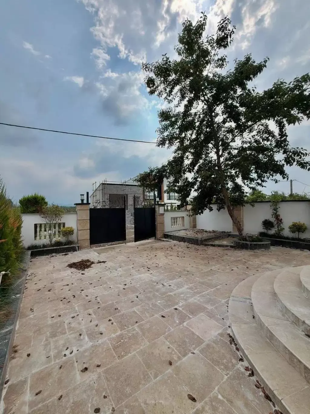 عمارت سفید شمال سنددار با 4 تومن پیش کلید تحویل - تصویر 4