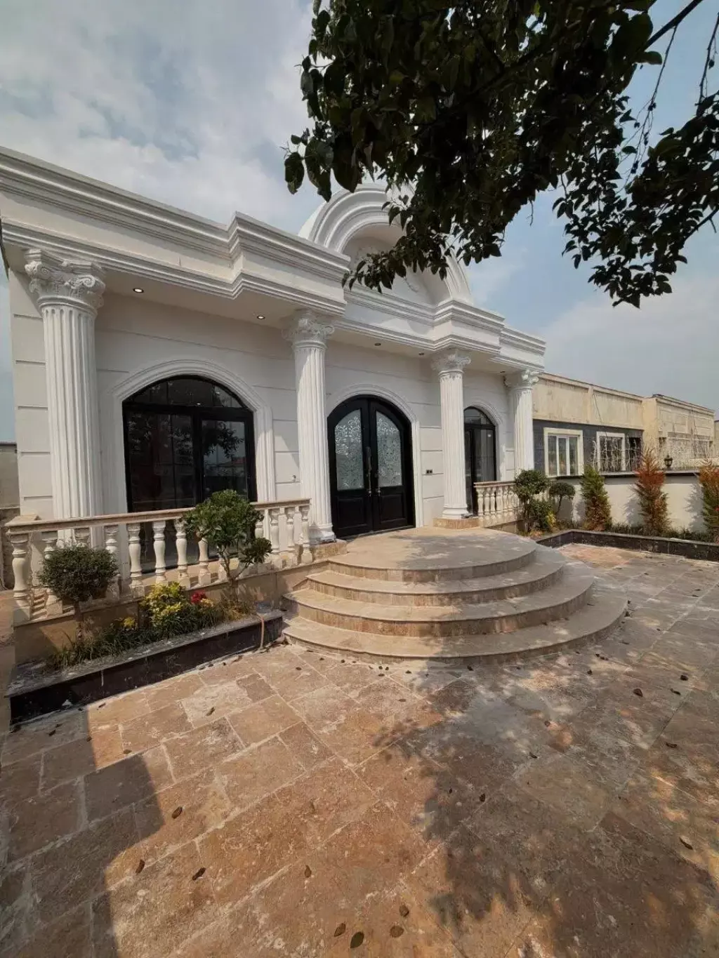 عمارت سفید شمال سنددار با 4 تومن پیش کلید تحویل - تصویر 6