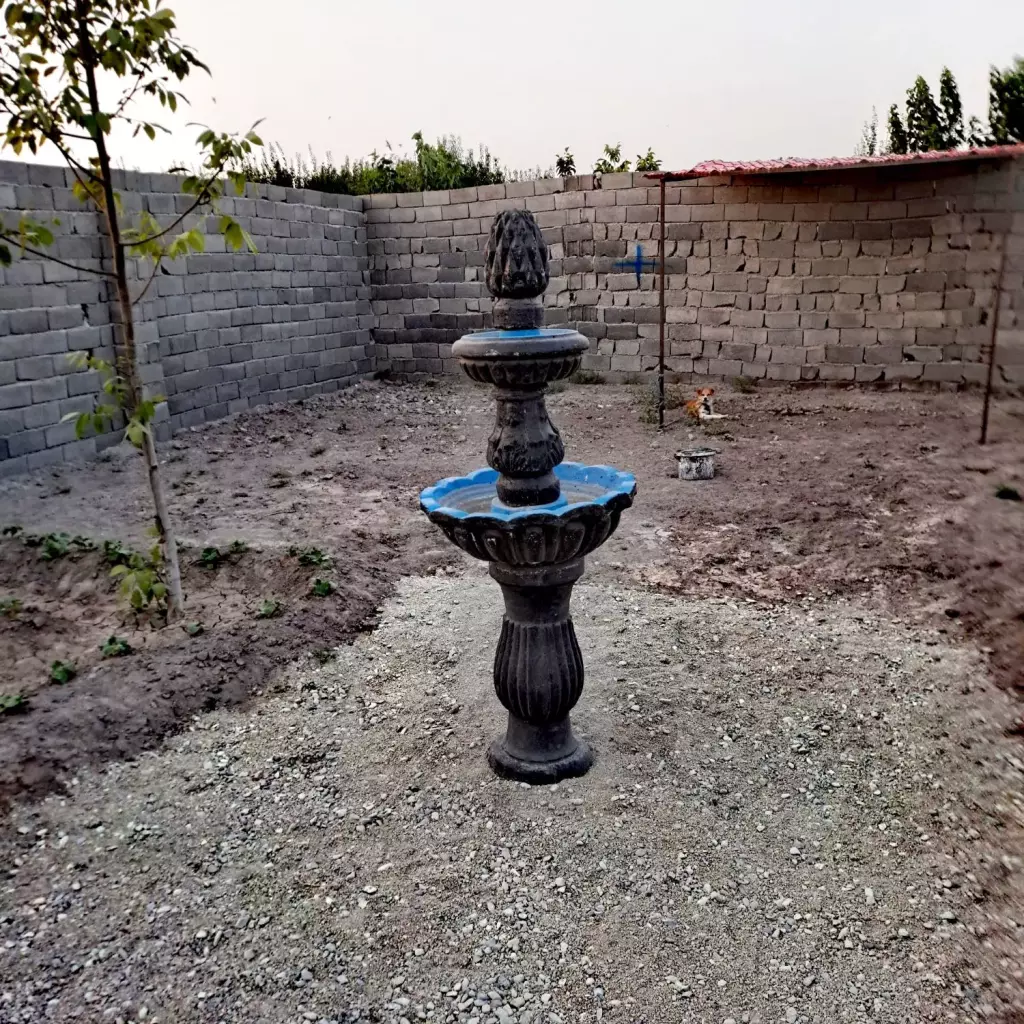 باغ و باغچه 192 متر چهاردیواری با اب و برق - تصویر 4