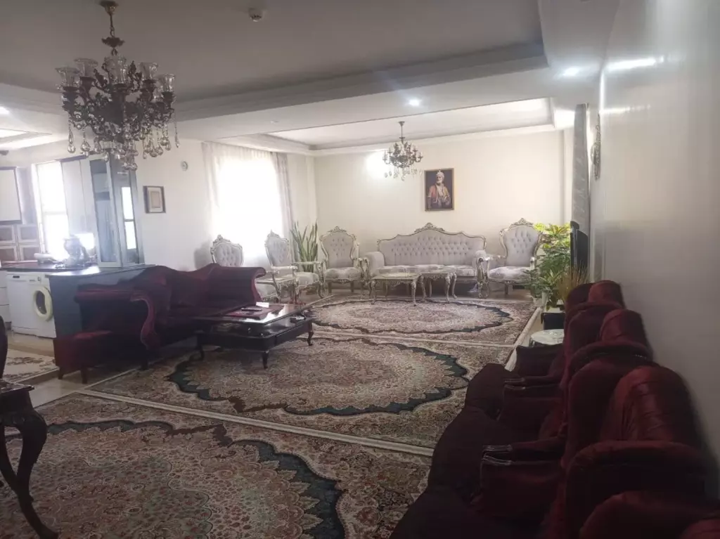 80 متر فول امکانات /نور عالی/لوکیشن