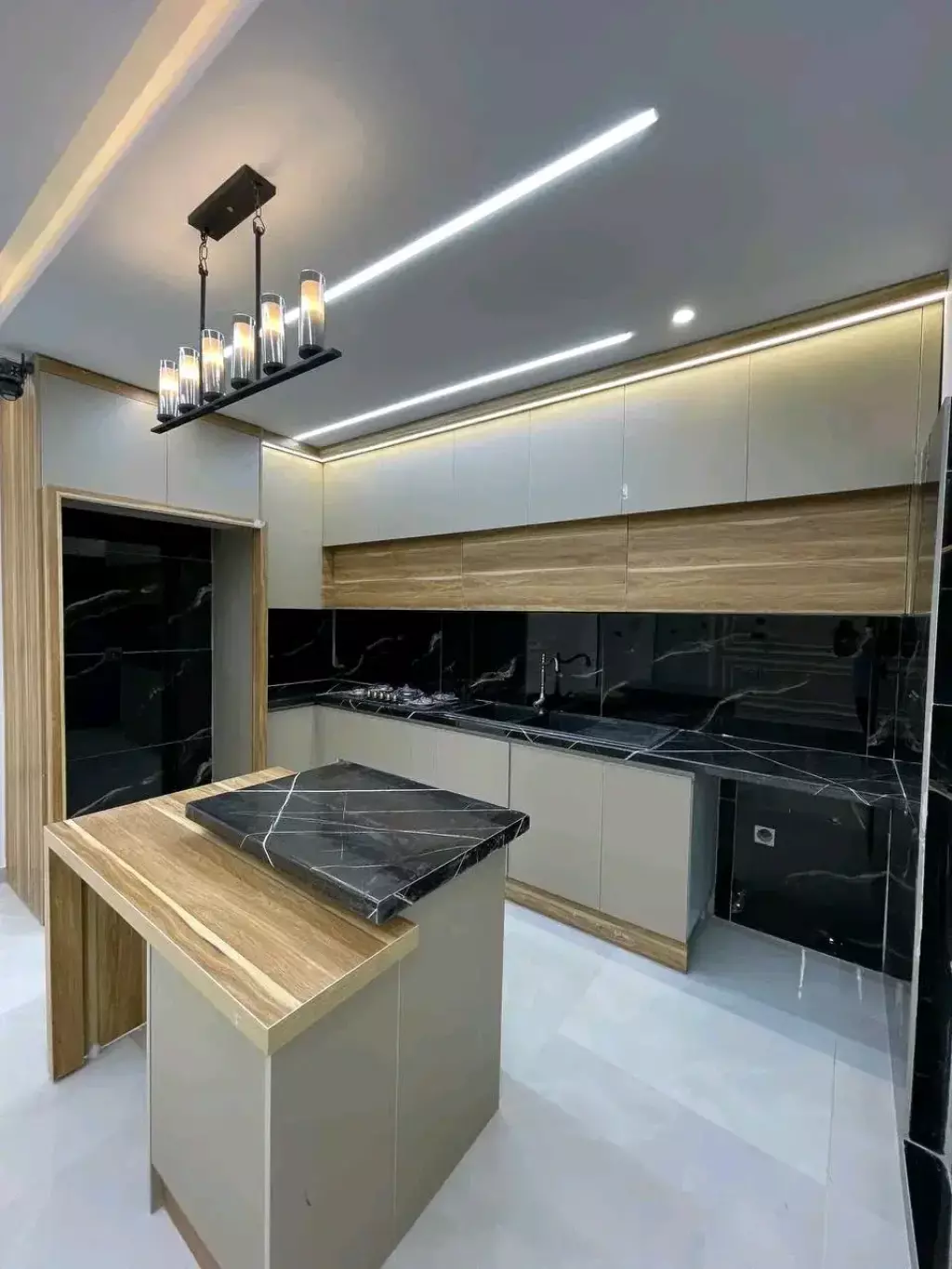 54م/تاپ لوکیشن پارکینگ /سندتک برگ - تصویر 8