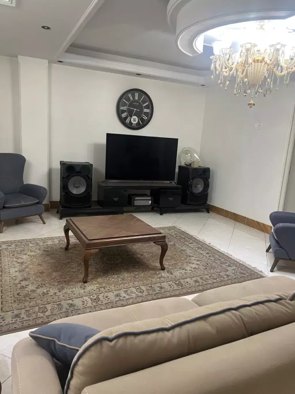 اپارتمان شاد اباد 98 متری دو خواب