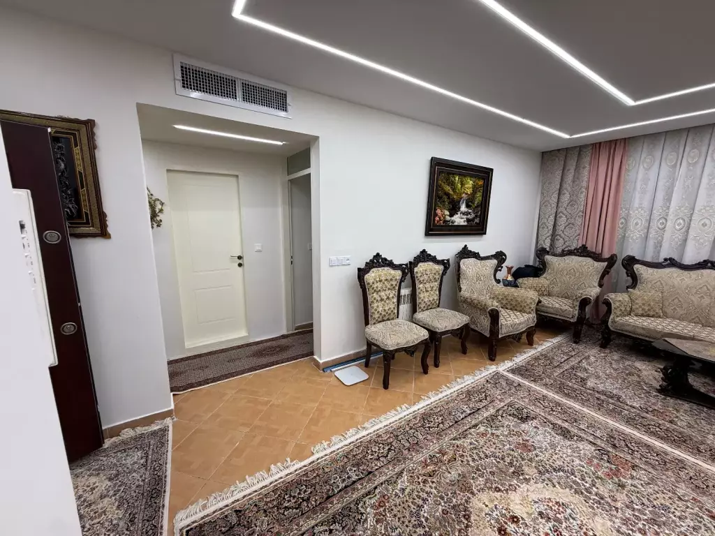 اجاره تک واحد95 متری کوچه پنجم غربی جنت اباد مرکزی - تصویر 5