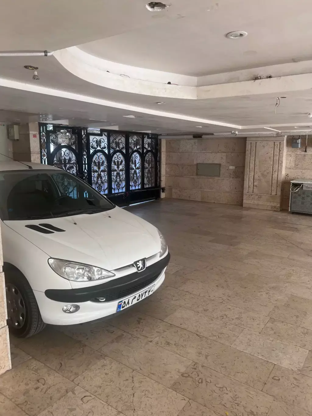 اجاره پارکینگ خودرو
