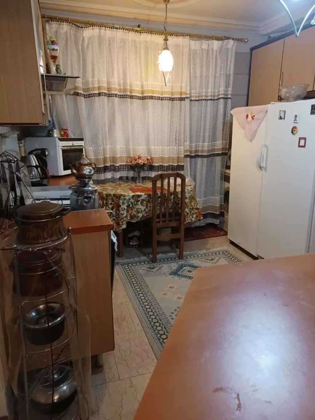 واحد 95 متری ، هوشیار