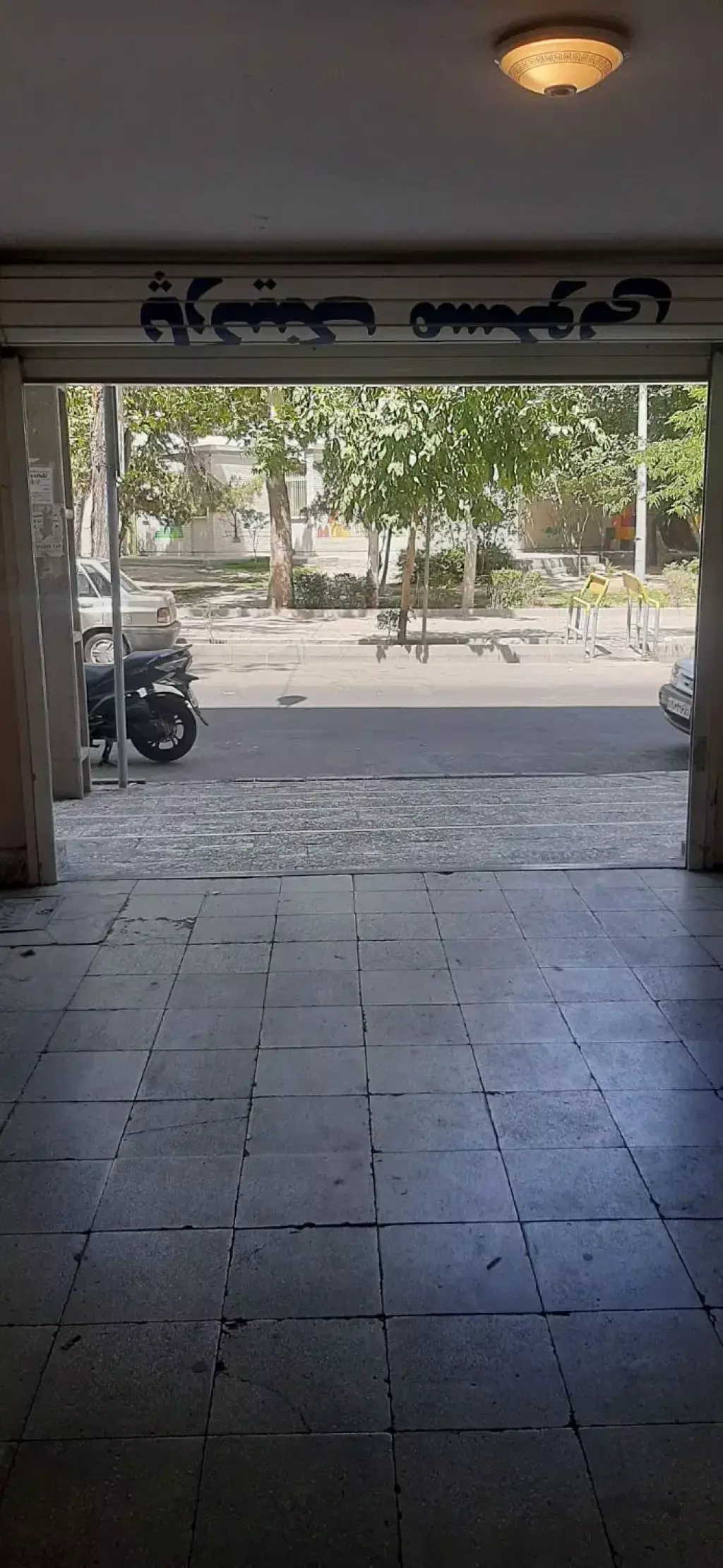 آپارتمان بدون مالک با پارکینگ و حیاط شخصی - تصویر 4