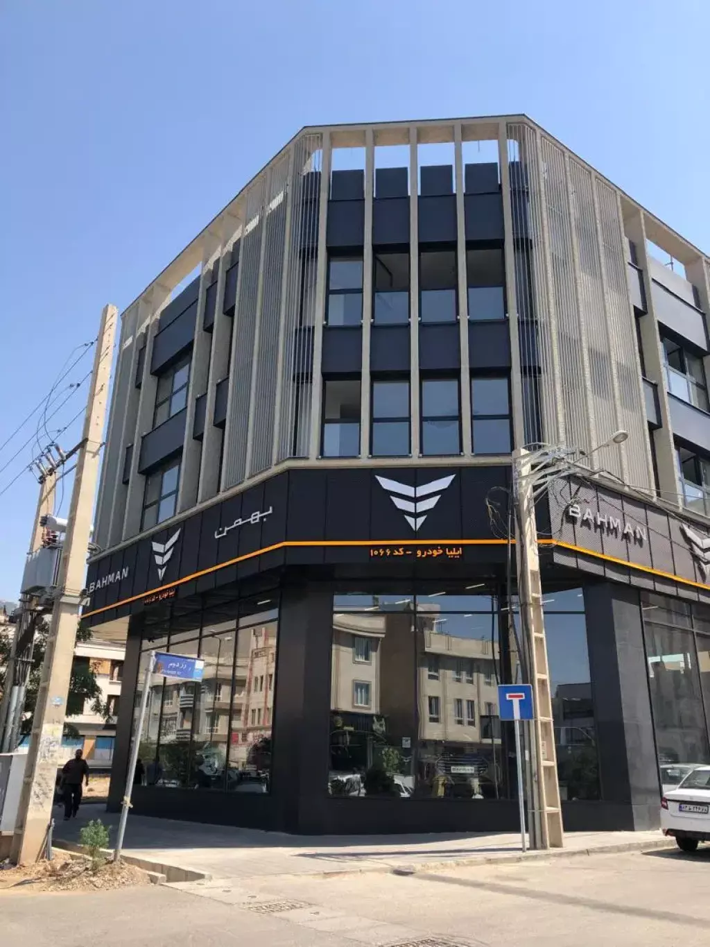 100متر 3 خواب بلوار اباذر گلدشت