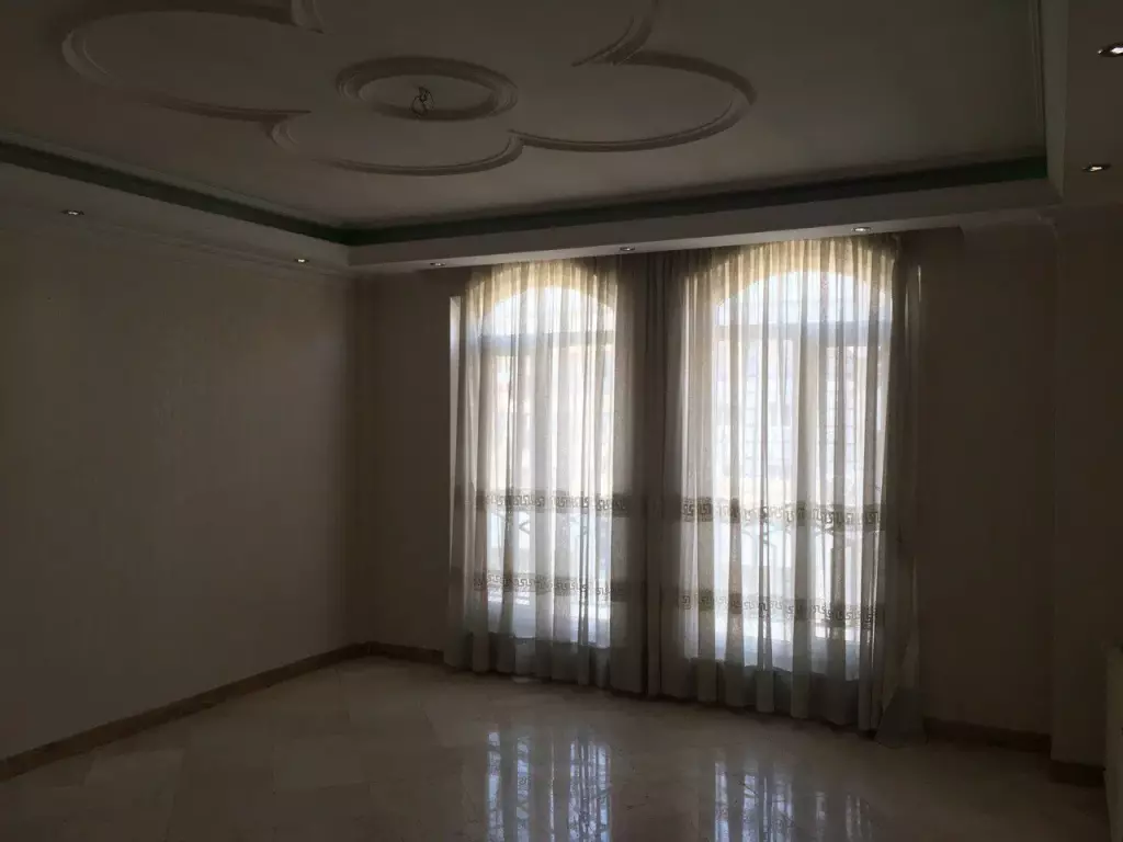100متر/شیک و خوش نقشه/فول امکانات/190محمدخانی - تصویر 3