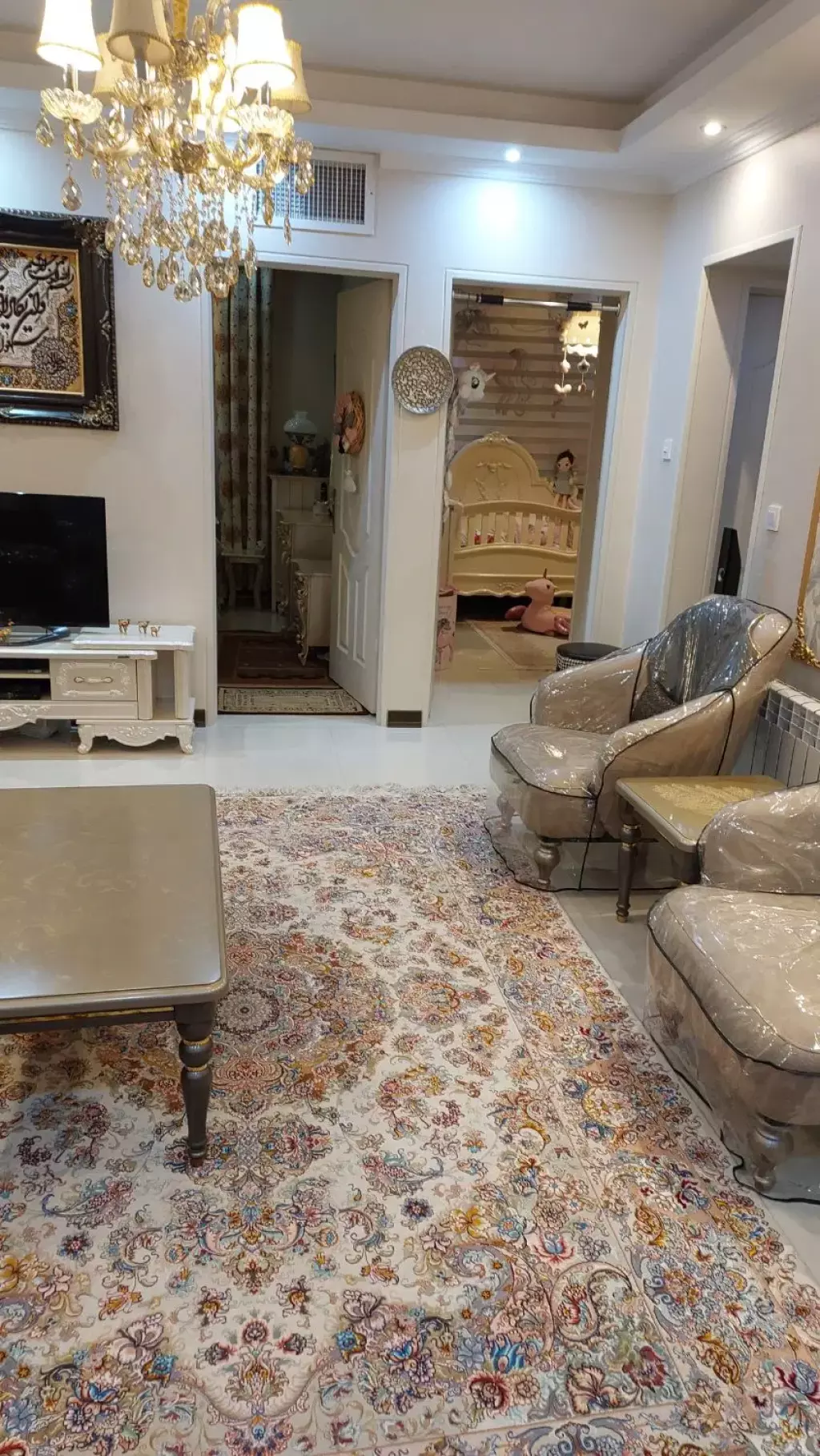 آپارتمان 62 متری  دو خواب مالک هستم - تصویر 3