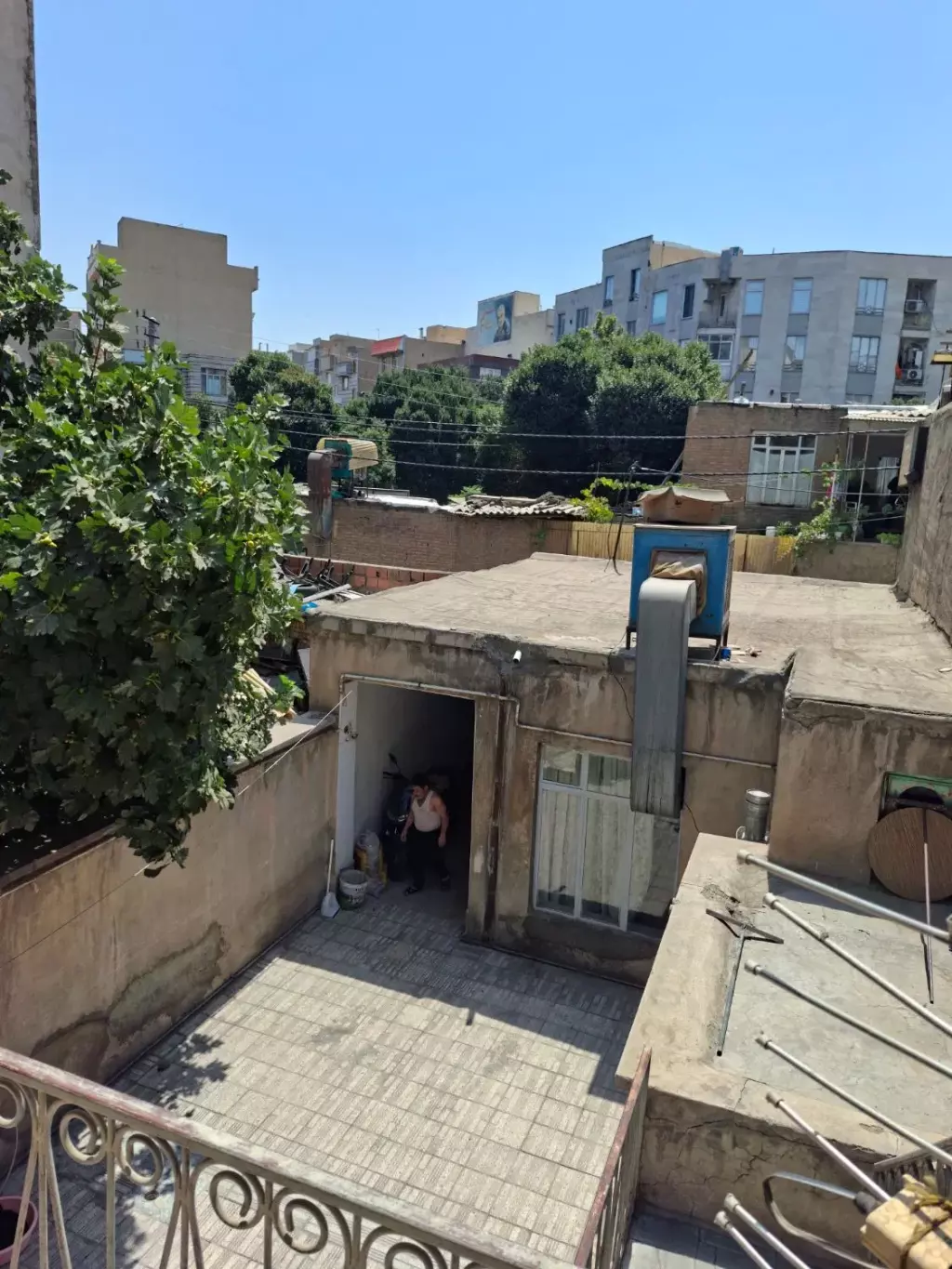 137 متر بر 6.20 سجادشمالی با جواز 5طبقه مسکونی - تصویر 6