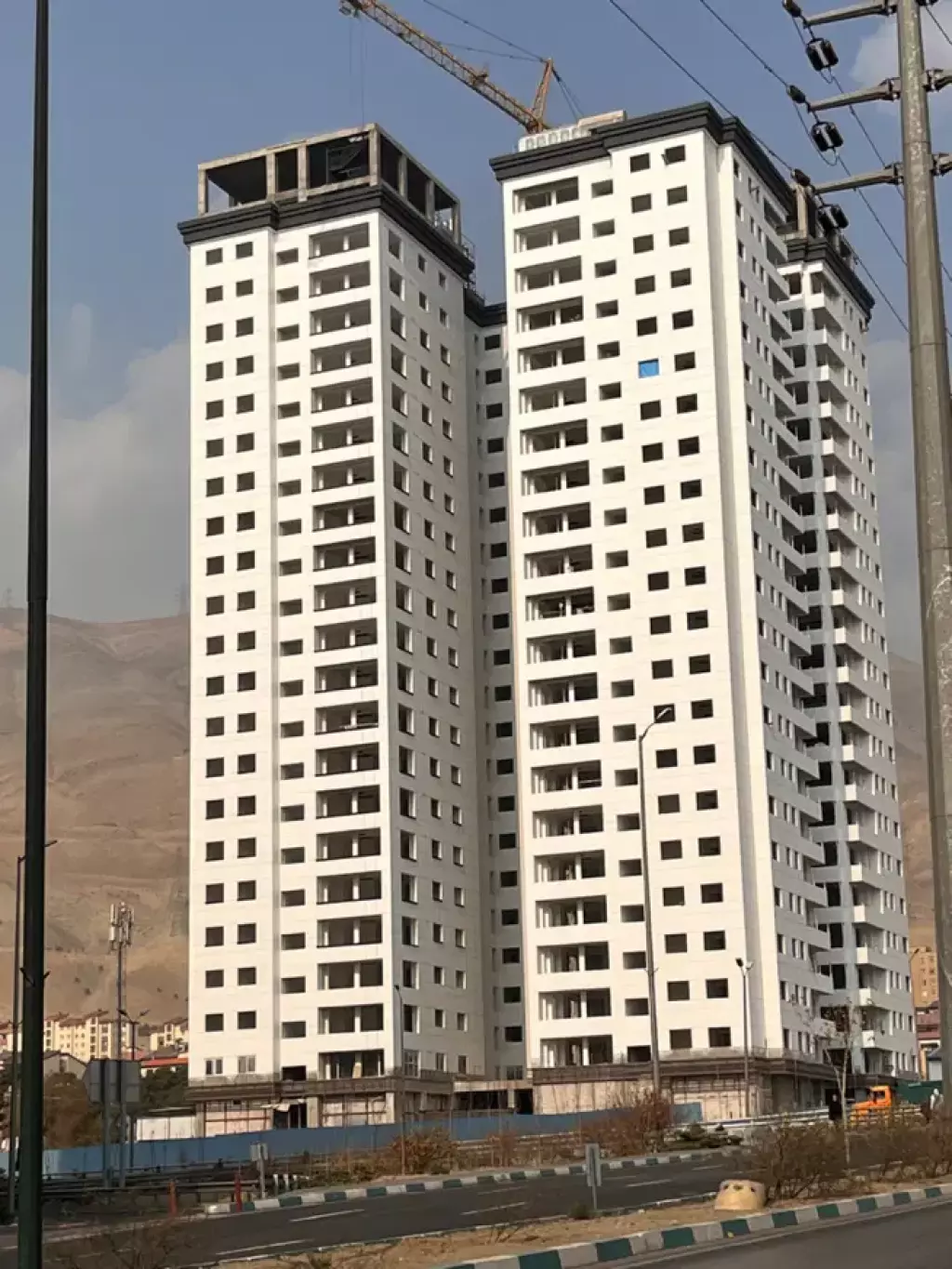 175 متر 3 خواب/برج میلان/بلوار اردستانی