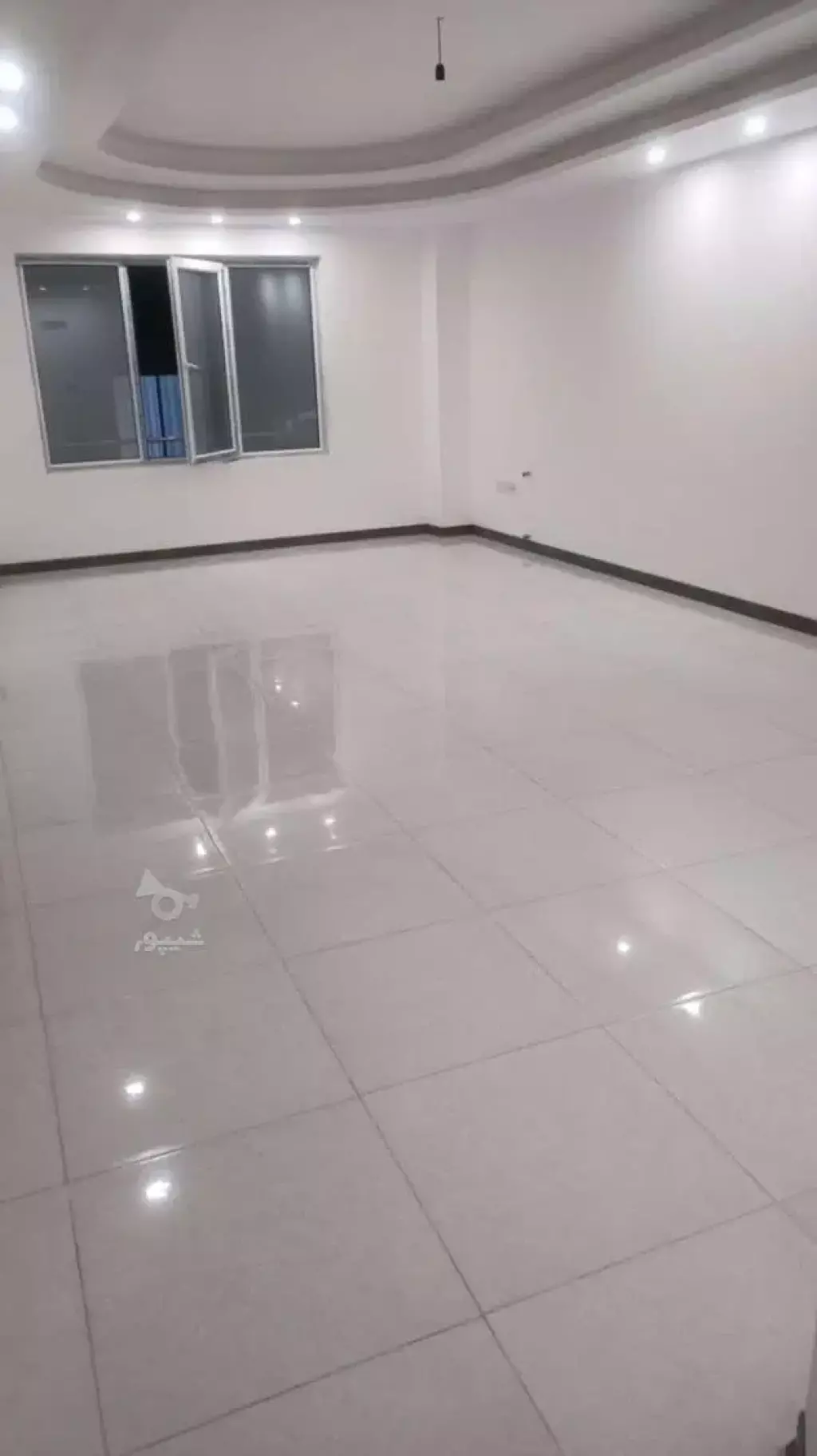 98 متر بهترین لوکیشن قاسم آباد فول امکانات
