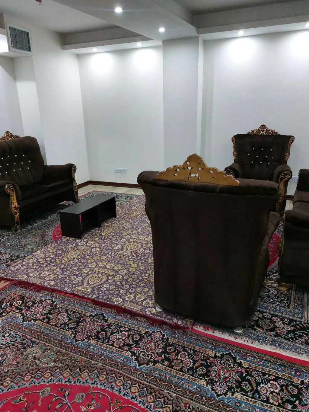 آپارتمان نوسازمبله باپارکینگ نصف روز 1500 روزکامل2 - تصویر 3