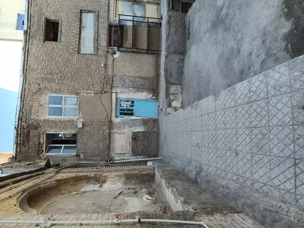 کلنگی 507 متر بین سیروس و سرچشمه فوری - تصویر 2