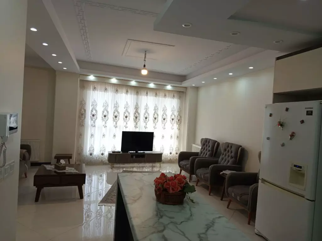 56متری پارکینگ دار