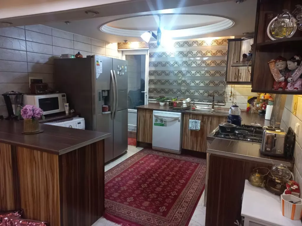 اپارتمان اکازیون و بسیار تمیز - تصویر 2