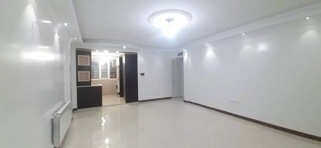 واحد تخلیه 68 متری خوش نقشه پارکینگ اصلی