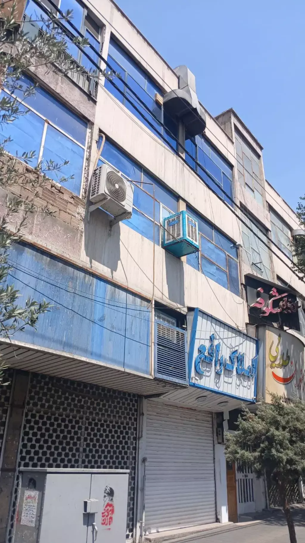 اپارتمان 70 متری ستارخان