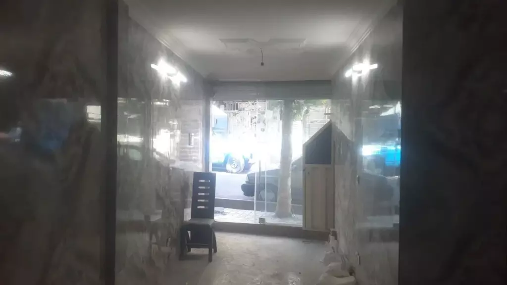 فروش اداری و تجاری 26 متری در خاک سفید