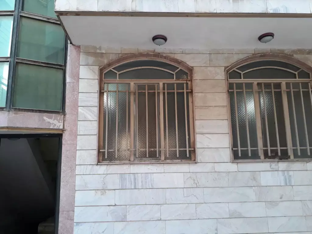 فروش خانه و ویلا 104 متری در حمزه‌آباد - تصویر 2