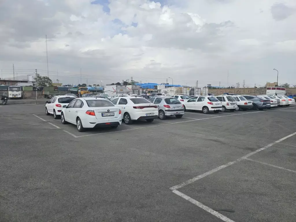 اجاره اداری و تجاری 2800 متری در شهرک استقلال - تصویر 2
