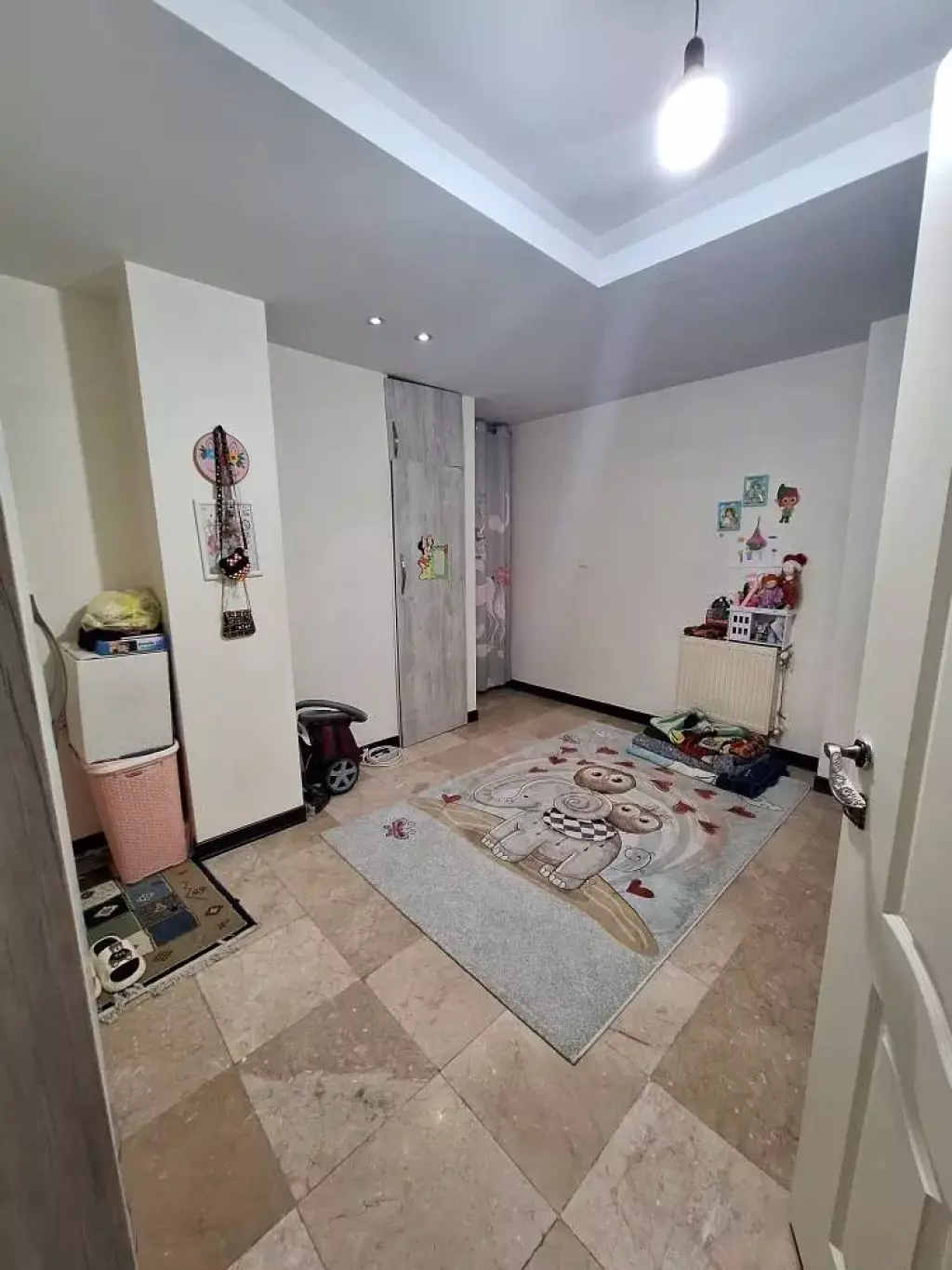 فروش آپارتمان 95 متری در نصرت