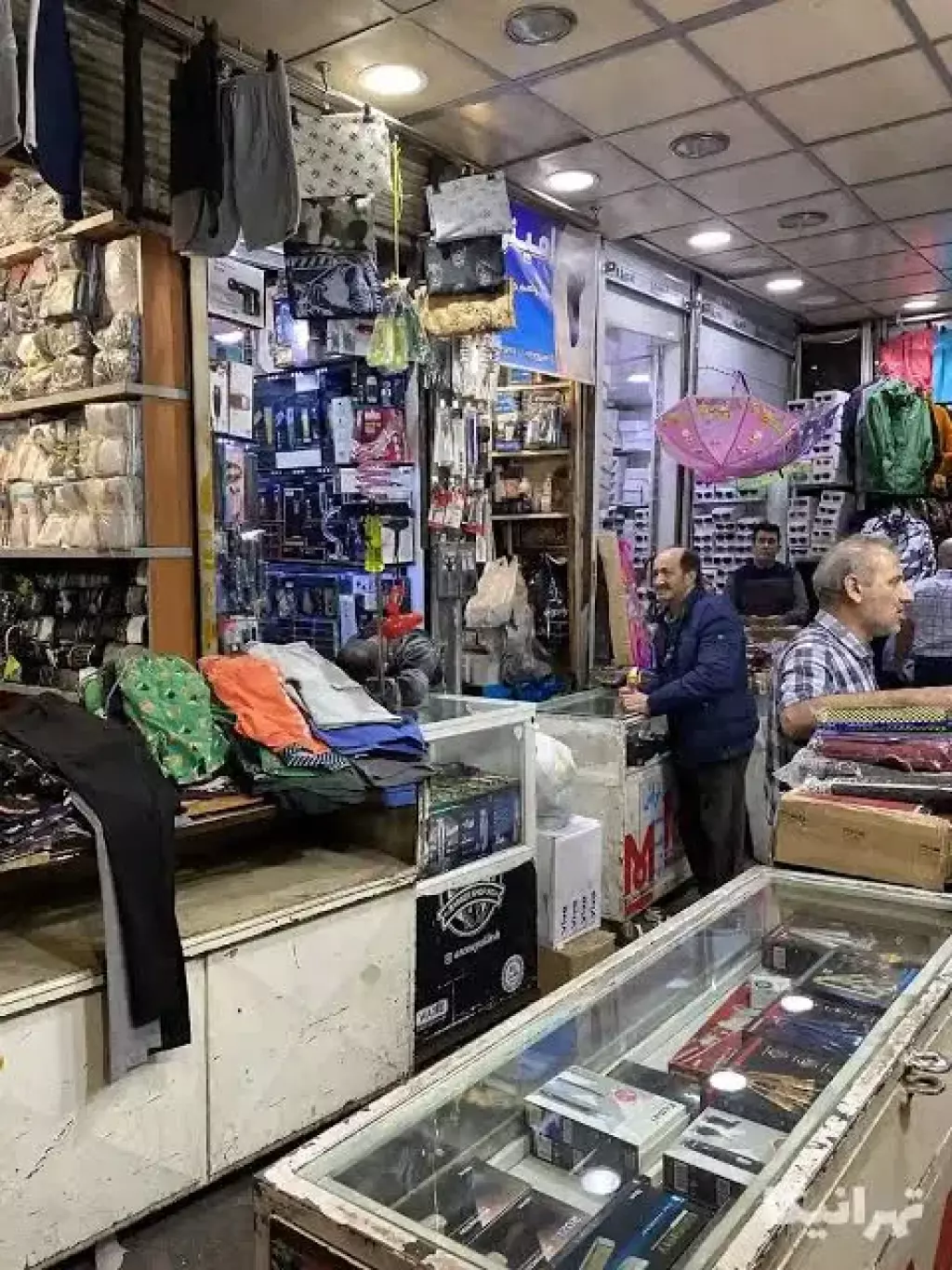 اجاره اداری و تجاری 6 متری در بازار