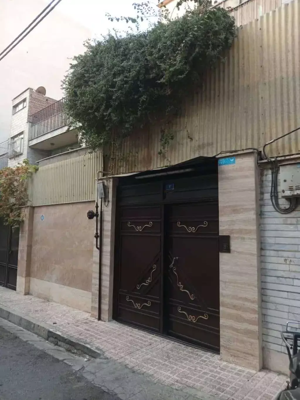 فروش خانه و ویلا 72 متری در تختی