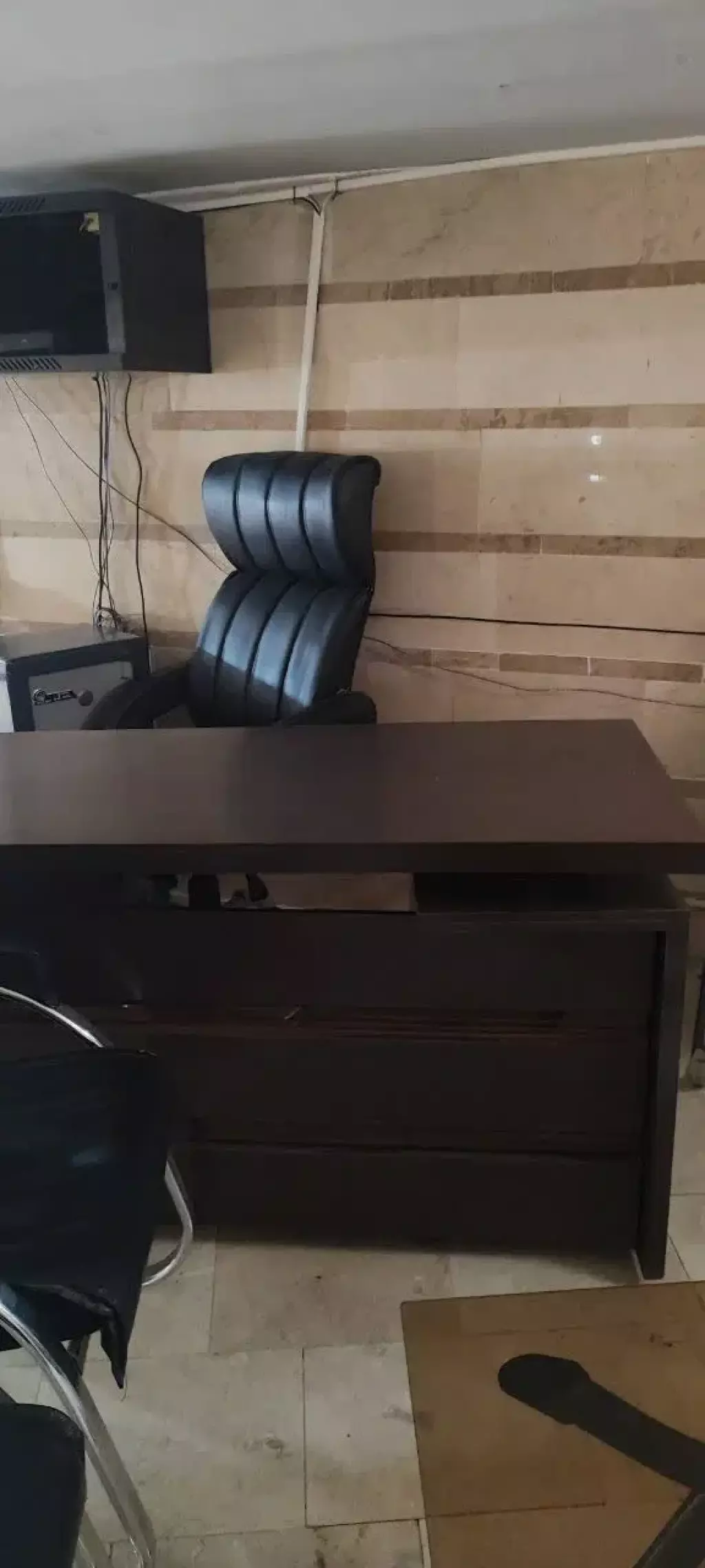 اجاره اداری و تجاری 90 متری در کن