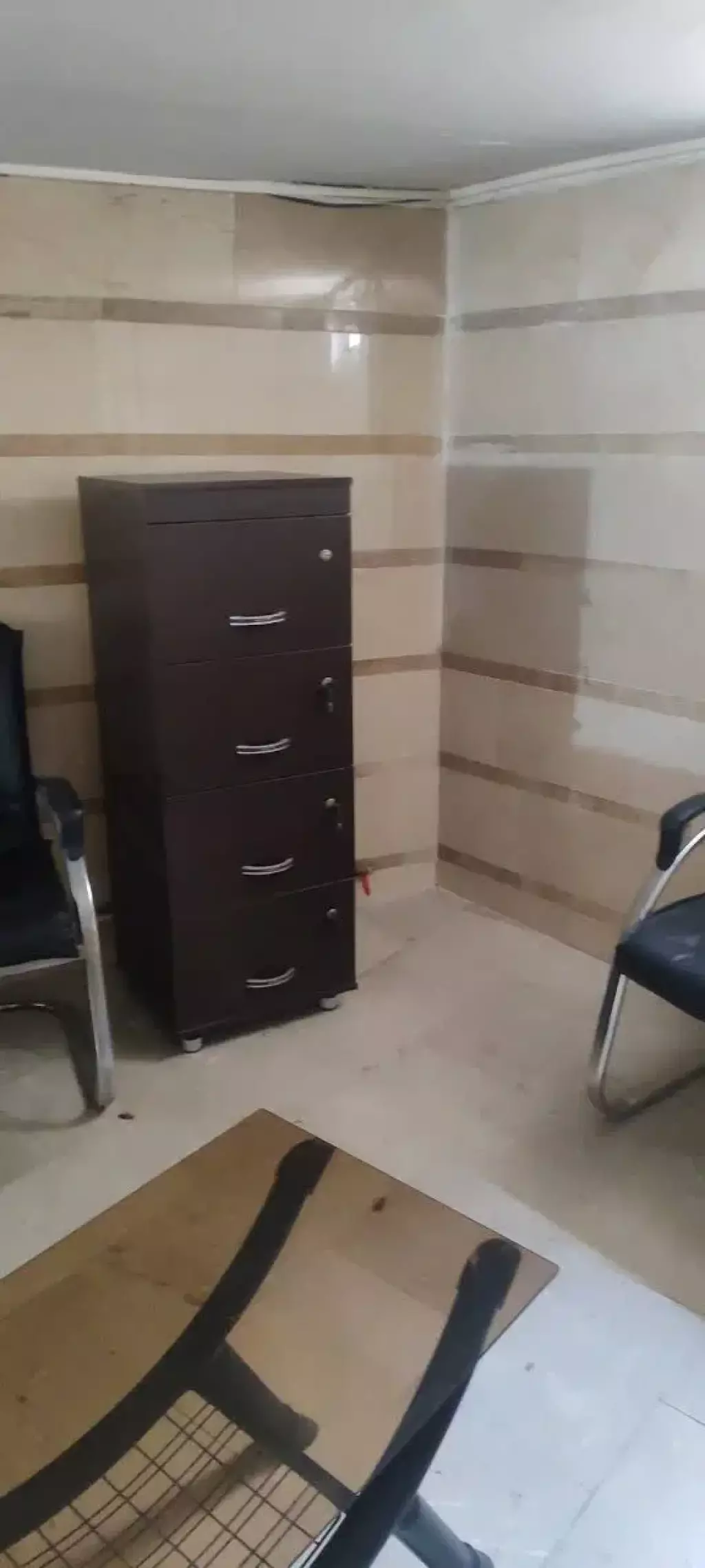 اجاره اداری و تجاری 90 متری در بهاران - تصویر 2